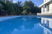  Flic en Flac à vendre agréable villa rénovée 4 chambres avec piscine et garage située dans un quartier résidentiel et calme.