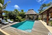A vendre magnifique villa de 3 chambres avec piscine privée dans un merveilleux domaine sécurisé, accessible à l’achat aux malgaches et aux étrangers .