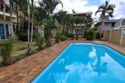  Flic en Flac à vendre jolie duplex 3 chambres avec piscine commune et parking non loin de la plage au calme.
