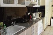 BAIN BOEUF.  Charmant studio a louer a 100 m de la plage, dans residence securisee.