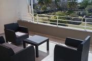 À LOUER – PENTHOUSE 3 CHAMBRES EN SUITE – PEREYBÈRE