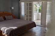 À LOUER – VILLA PIEDS DANS L’EAU DANS RÉSIDENCE SÉCURISÉE À POINTE AUX BICHES
