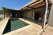 À LOUER – VILLA CONTEMPORAINE DE PLAIN-PIED – SAINT ANTOINE / GOODLANDS