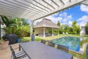 A vendre magnifique villa dans une residence accessible aux etrangers &agrave; Grand Baie, La Salette.