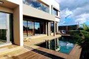 &Agrave; louer &ndash; Superbe villa contemporaine 4 chambres &agrave; Flic en Flac