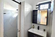 Albion  Appartement 2 chambres avec piscine, en rez-de-chauss&eacute;e, au calme