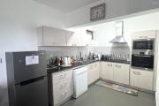 Flic en Flac Superbe Appartement Meubl&eacute; &agrave; Vendre dans une R&eacute;sidence S&eacute;curis&eacute;e avec Piscine