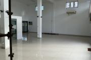 LOCAL COMMERCIAL &Agrave; LOUER &ndash; GRAND BAIE &ndash; 121 M&sup2;