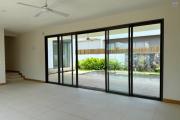 Villa F4 avec piscine Vivez dans le luxe et le confort proche centre commercial de la Croisette de Grand Baie dans un lotissement privé Bois Chandelle