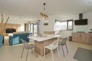 À VENDRE – Élégante villa contemporaine à Grand Baie, île Maurice. Marche local uniquement