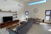 🏡 VILLA CONTEMPORAINE À VENDRE – GRAND BAIE