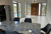 Villa Contemporaine 2026 de 270 m² sur 9.5 Perches | Rooftop Vue Montagne & Piscine Privée | Proche Balaclava & 7 km École du Nord