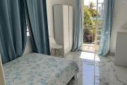 A vendre à MONT CHOISY 300m DE LA PLAGE. VILLA 4 CHAMBRES + ROOFTOP RÉSERVÉ MARCHÉ LOCAL - OCCASION INVESTISSEUR RARE