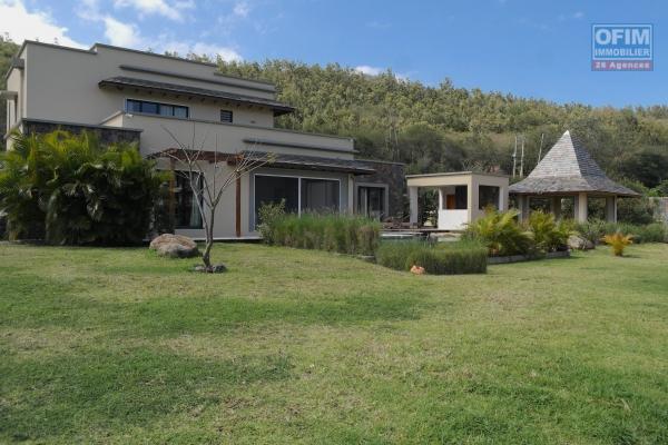 Rivière Noire vente luxueuse villa accessible aux étrangers