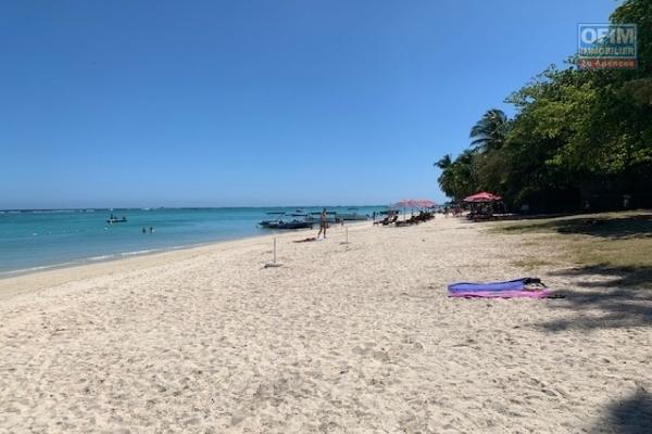 Accessible aux étrangers: A vendre projet de villas PDS à 100 mètres de la plage à Trou aux Biches Ile Maurice.