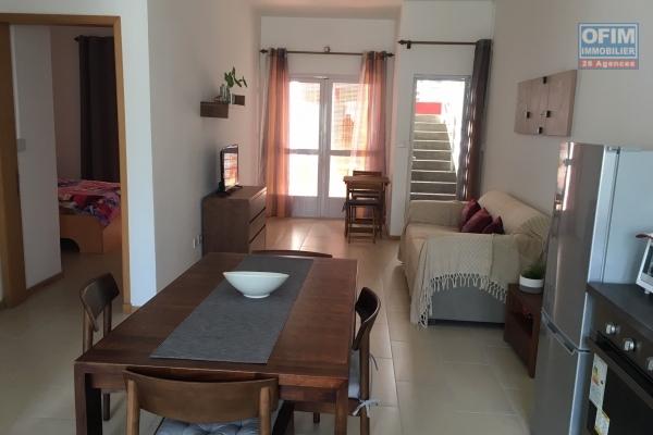 A louer appartement T3 à 100 mètres de la plage de Pereybère.