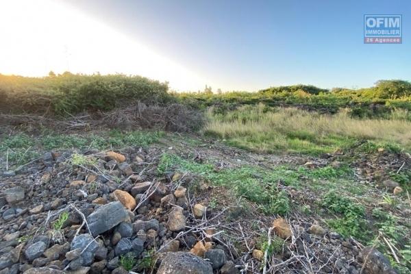 A vendre terrain de 87 perches à Pereybère.