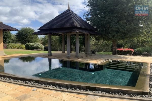 Tamarin à louer magnifique propriété au sein d’un domaine sécurisé avec golf 18 trous.