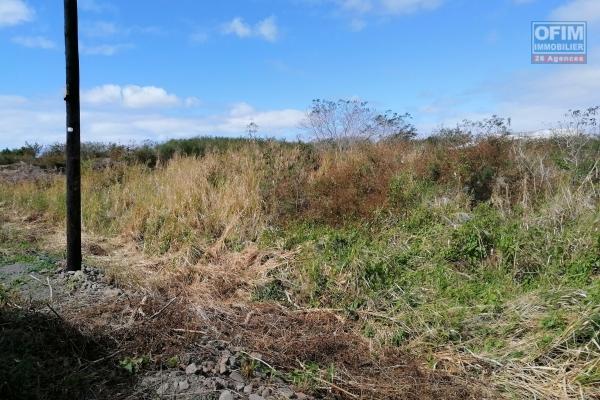 A vendre très beau terrain à chemin 20 pieds côté Pereybère.