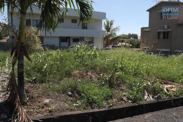 La Gaulette à vendre terrain de 330 m2 ou 87 toises bien situé et dans un environnement paisible!