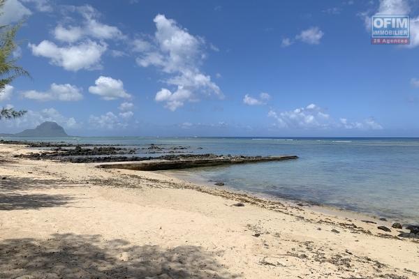 Tamarin à louer agréable villa 3 chambres avec piscine et un accès direct à la plage, situé dans un quartier résidentiel, calme et très proche des commodités.