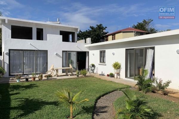 Albion à vendre villa neuve non meublé 4 chambres et un garage situé dans un quartier calme.