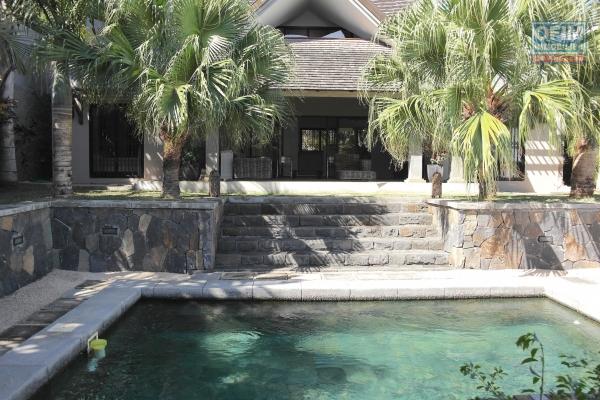 Tamarin location agréable villa à l'ambiance chaleureuse avec piscine dans un quartier calme