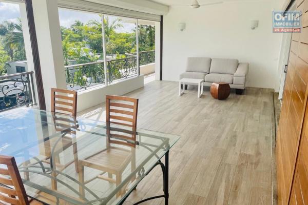 Floréal à louer appartement de haut standing trois chambres situé dans une résidence sécurisée au calme.