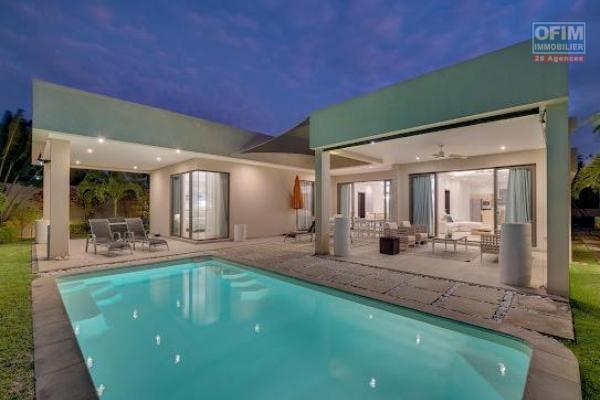 En revente une villa récente dans le domaine de Mont Mascal/Cap Malheureux proche de la mer accessible à l’achat aux étrangers avec un permis de résidence permanent pour toute la famille et aux mauriciens.