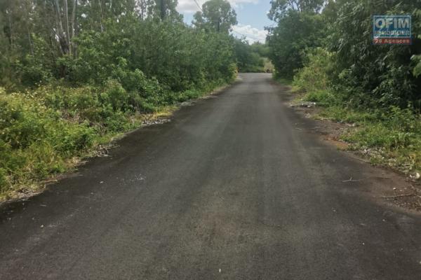 Bonne opportunité: A vendre terrain de 6 perches dans un secteur résidentiel calme à Amaury.