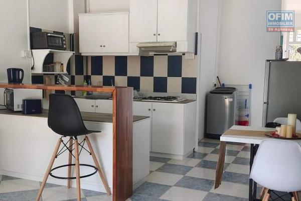 A vendre un charmant appartement d'une chambres à coucher très proche de la plage et des commerces à Pereybère.