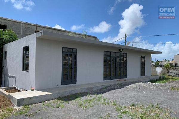 Espace de 140 mètres carrés à louer pour bureaux ou commerce à Mapou.