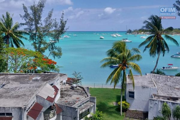 A vendre magnifique penthouse de haut standing de 536m2 avec vue mer proche des commodités à Grand Baie.