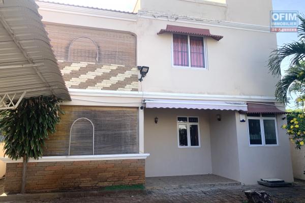 Flic en Flac for sale 5 bedroom villa located 5 minutes walk from the beach and quiet shops.