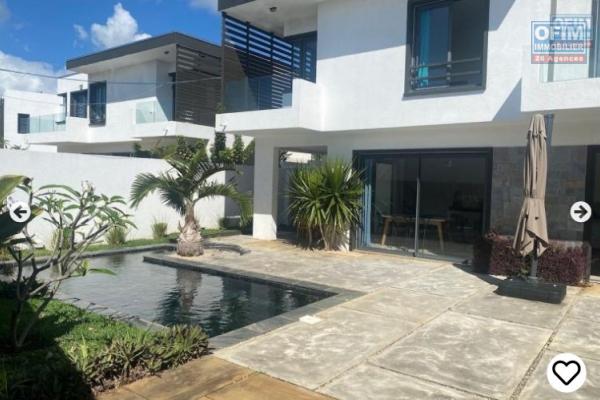 For sale very beautiful contemporary villa PDS eligible for purchase by Malagasy and foreigners with permanent residence permit in Pereyb&egrave;re.