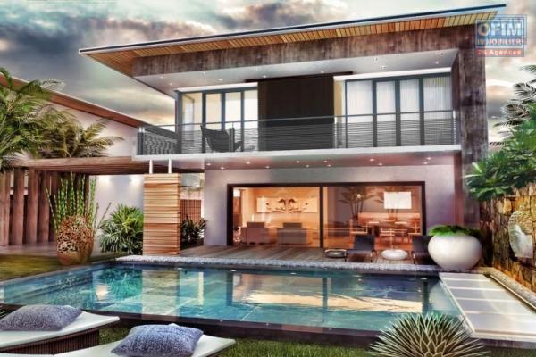 For sale very beautiful contemporary villa with PDS status eligible for purchase by Mauritians and foreigners located in Pereyb&egrave;re 1000 meters from the beach.