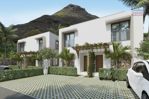 Tamarin for sale 3 bedroom duplex  accessible to foreigners located in the heart of the city close to shops, schools, beach etc...