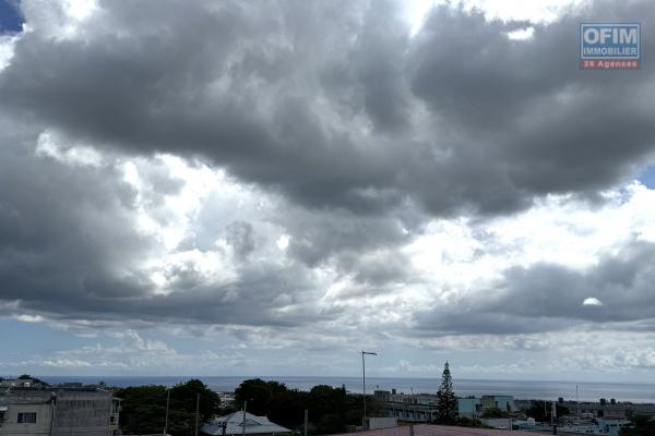 Roches Brunes for sale 7 bedroom house, which can be converted into 2 independent apartments.