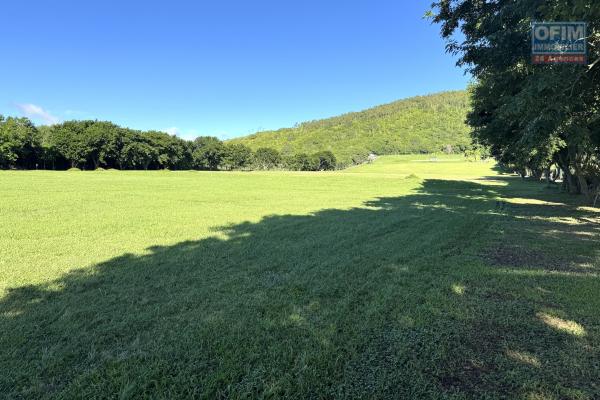 Sodnac for sale recent 2 bedroom apartment located in a secure residence on the third floor with elevator and parking.