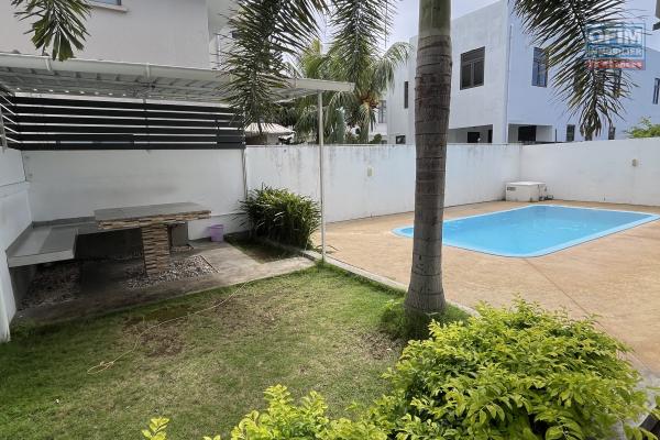 Emplacement de 1er choix a MONT CHOISY - appartement 2 chambres