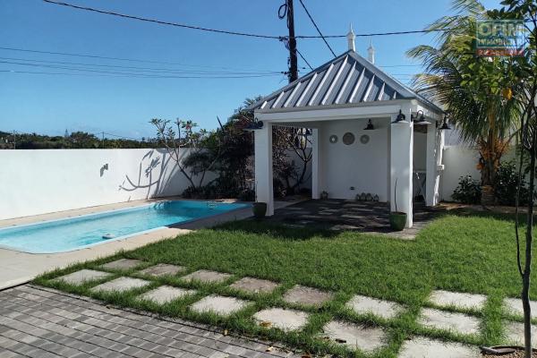 Votre Nouvelle Vie à Maurice Commence Ici : Villa de Luxe Neuve avec Piscine et Jardin à Grand Baie (Chemin 20 Pieds)