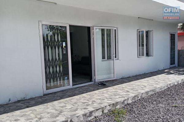 À Louer RDC Neuf, Entièrement Meublé, Sécurisé - 3 Chambres, Climatisation, Grand Baie/Pereybere - Animaux Bienvenus !
