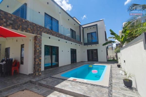 Modern Villa with Pool in Pereybere: Your Family Oasis!