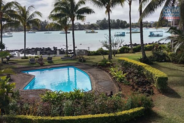 Grand Baie - EXCLUSIVE - Luxury waterfront apartment - Panoramic sea view