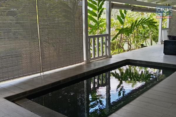 Villa à CALODYNE. , perle rare dans un oasis de verdure.