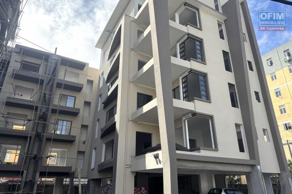 Quatre bornes à vendre magnifiques et nouveau projet d’appartement 3 chambres situé non loin de la route Saint-Jean au calme.