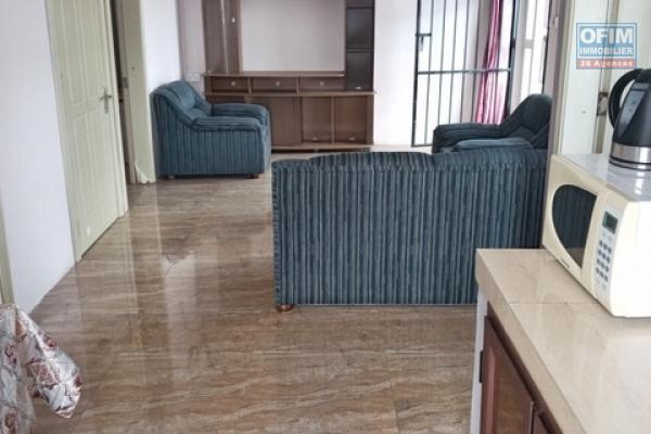 A VENDRE appartement 3 chambres, plein centre de Grand Baie