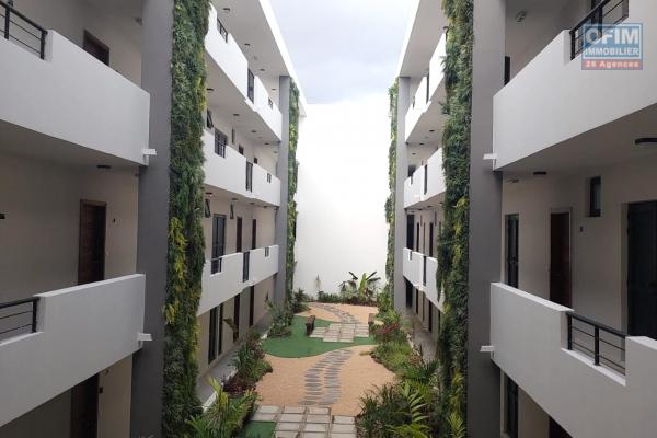 Tamarin – À louer, bel appartement récent 2 chambres Situé au cœur de la Smart City de Tamarin, cet appartement moderne offre un cadre de vie idéal.