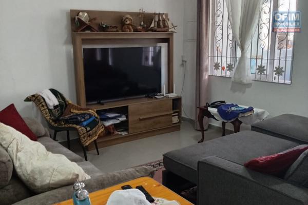 À Vendre – Bel Appartement Rénové à Mont Choisy