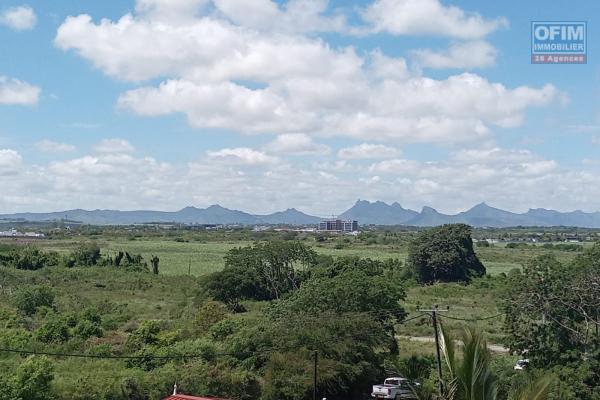 FOR SALE &ndash; NEW PENTHOUSE 180 m&sup2; ACCESSIBLE TO FOREIGNERS &ndash; GRAND BAIE CENTER